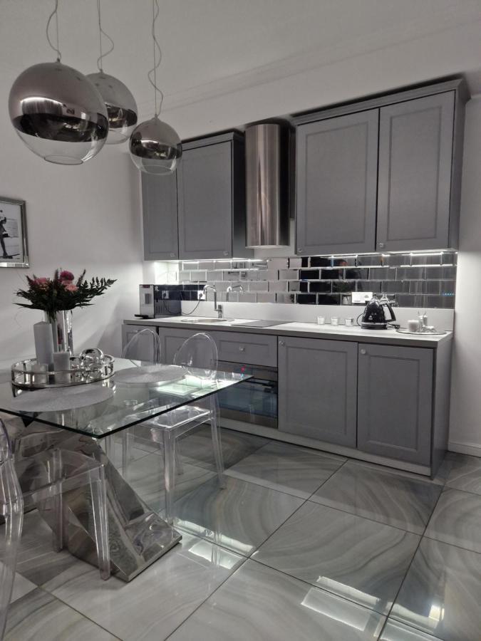 Maxim Apartment Поберово Екстериор снимка