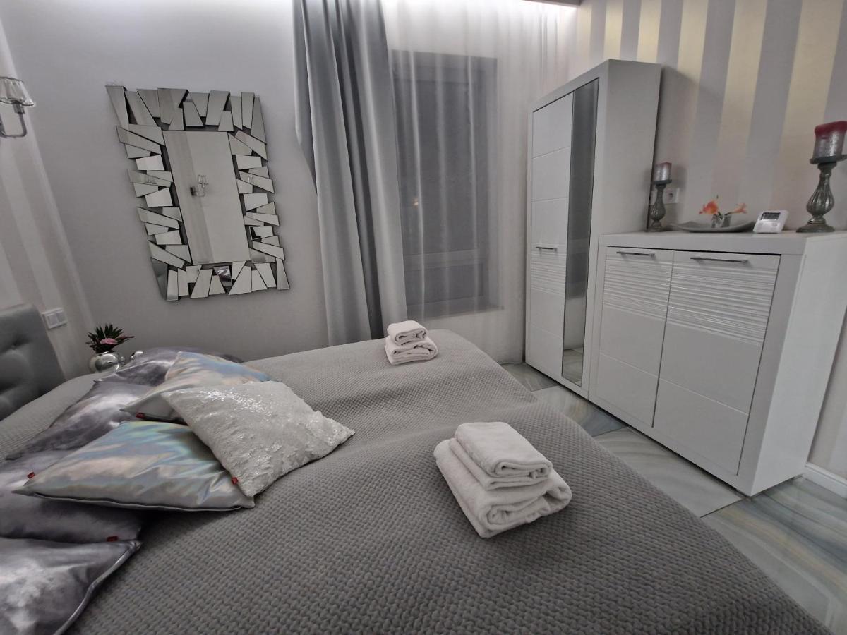 Maxim Apartment Поберово Екстериор снимка